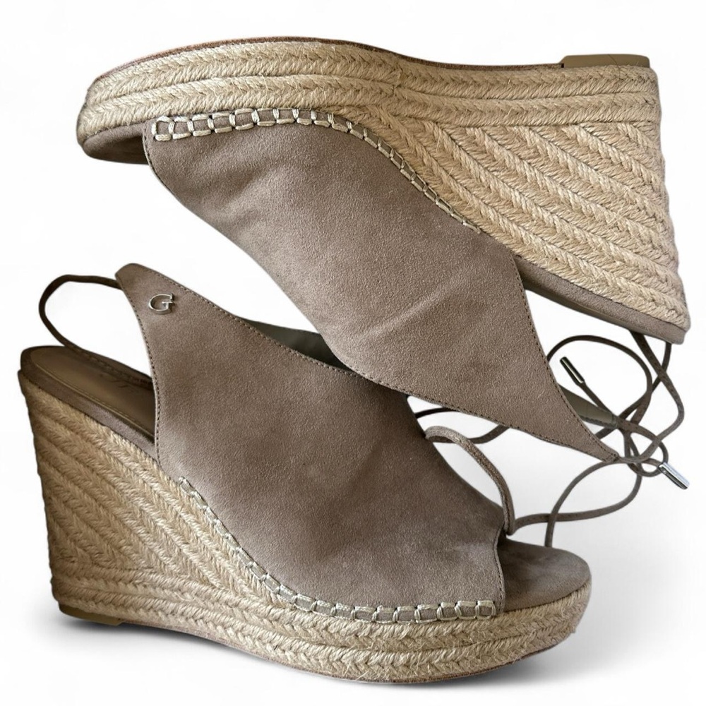 NWT GUESS brand wedges